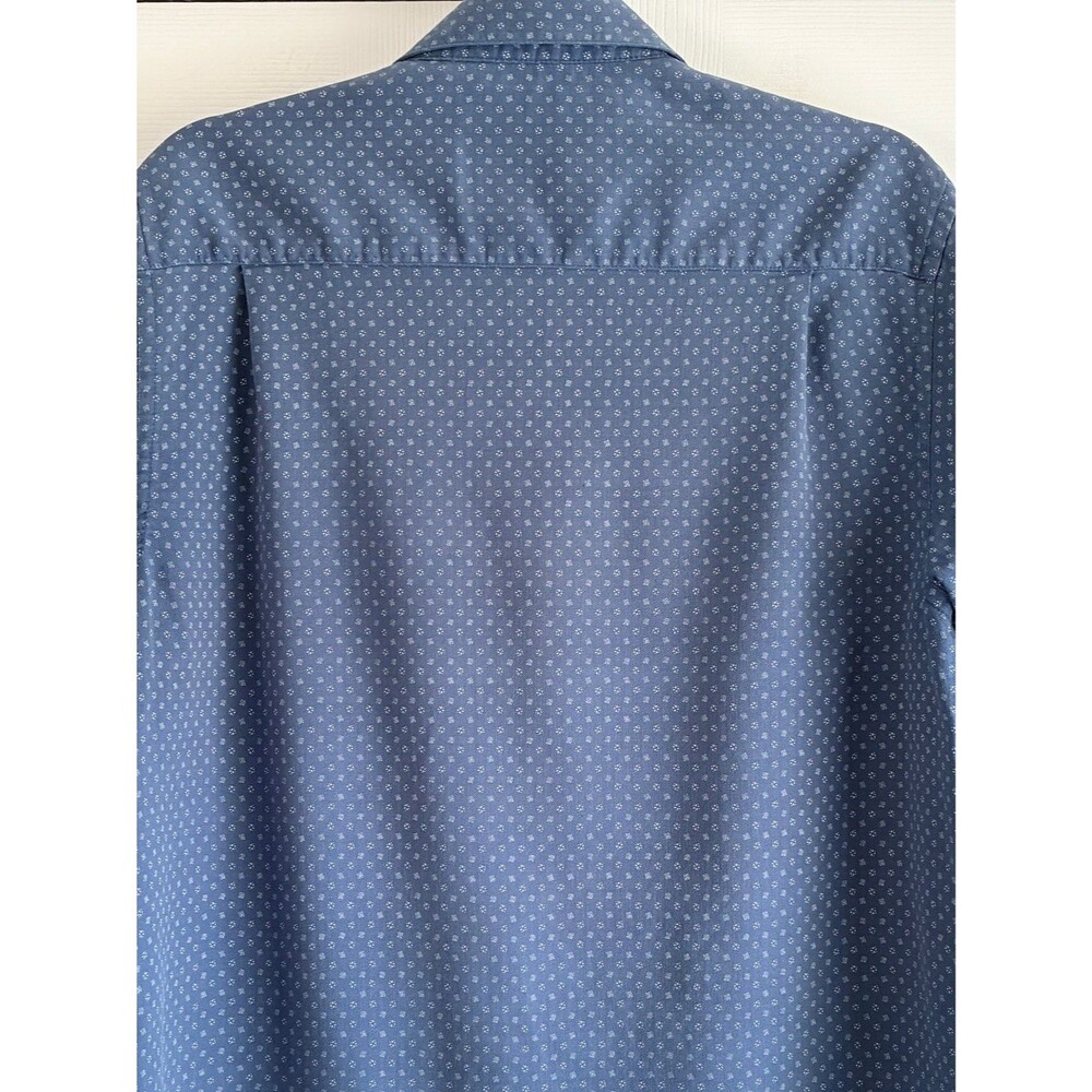 100% Silk Shirt Mens M Blue Geometric Print Short Sleeve Resort Wear Vacation - Picture 6 of 10
